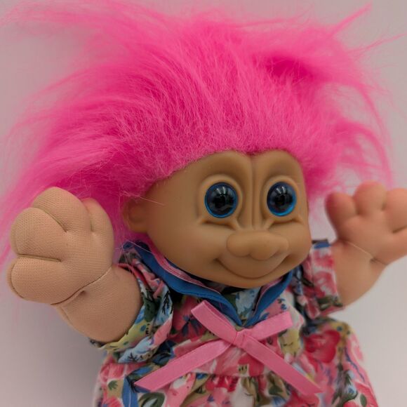 Vintage Russ Berrie Troll Kidz Rosie Doll Plush Cottagecore Floral 9" Pink NWOT - Picture 3 of 9